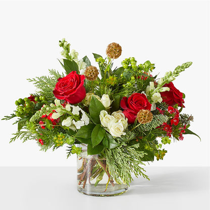 Deck the Halls Bouquet – BELLE FLEURS & DESSINS, Lexington KY