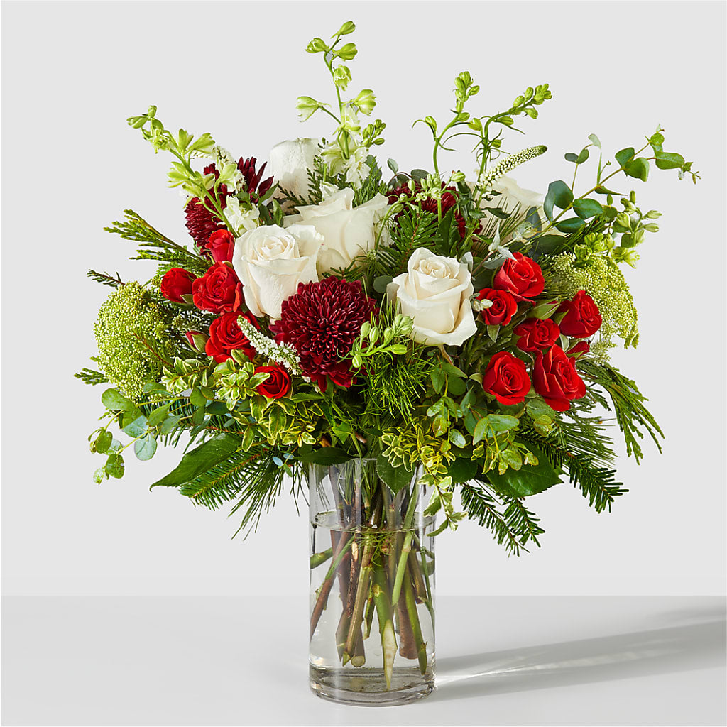 Favorite Traditions Bouquet – BELLE FLEURS & DESSINS, Lexington KY