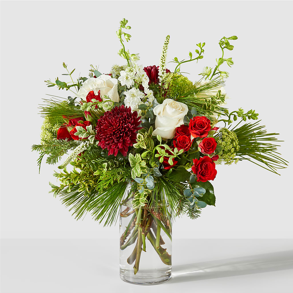 Favorite Traditions Bouquet – BELLE FLEURS & DESSINS, Lexington KY