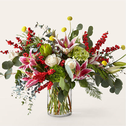 Berry & Bright Bouquet – BELLE FLEURS & DESSINS, Lexington KY