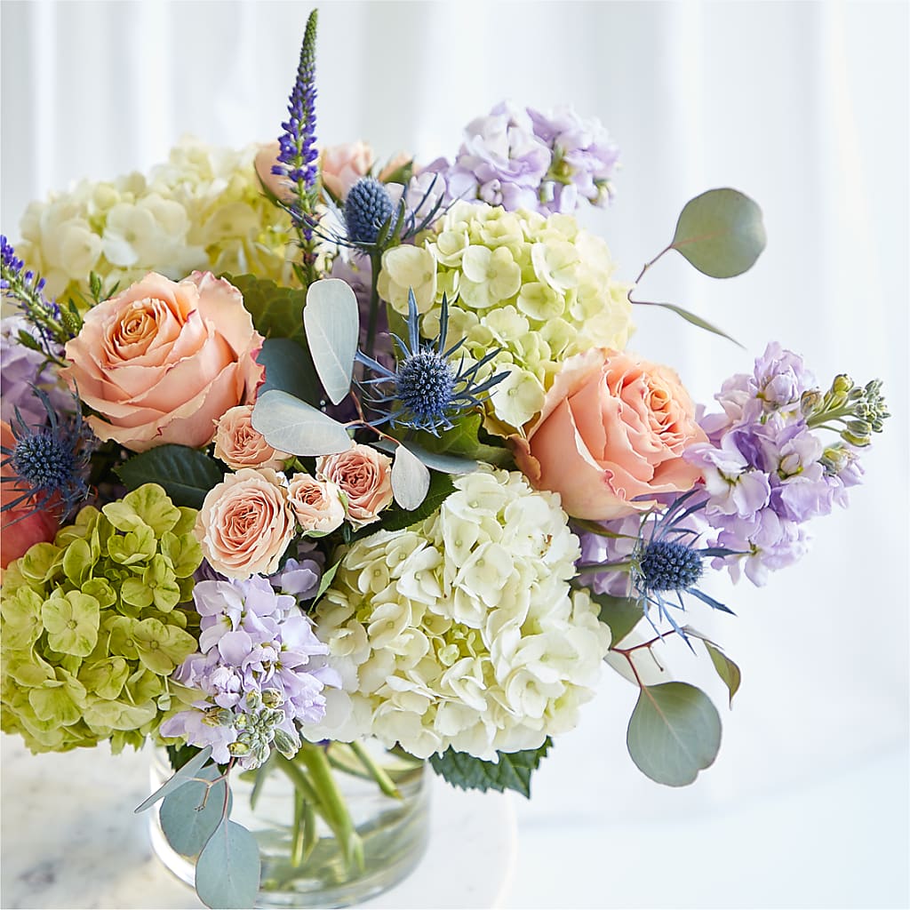 Porch Swing Bouquet – BELLE FLEURS & DESSINS, Lexington KY