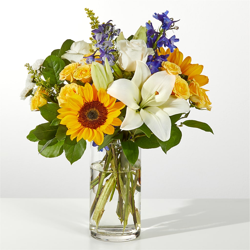 Wonderfully Sunny Bouquet – BELLE FLEURS & DESSINS, Lexington KY