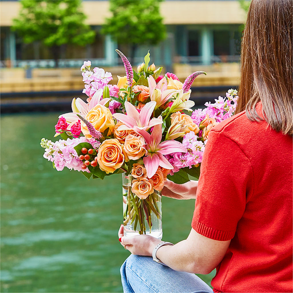 Bisous Bouquet – BELLE FLEURS & DESSINS, Lexington KY