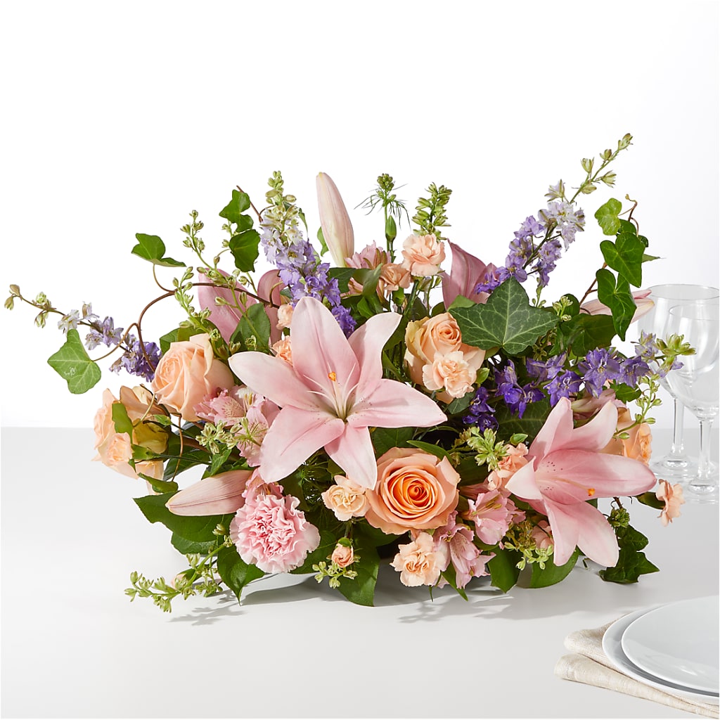 Blossom Time Centerpiece – BELLE FLEURS & DESSINS, Lexington KY