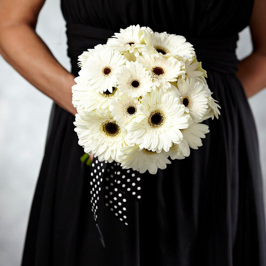 Daisy Delight Bouquet – BELLE FLEURS & DESSINS, Lexington KY