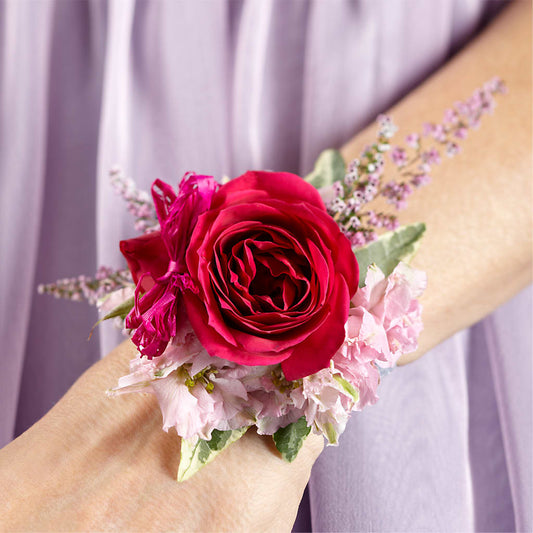 Rose Charm Corsage – BELLE FLEURS & DESSINS, Lexington KY