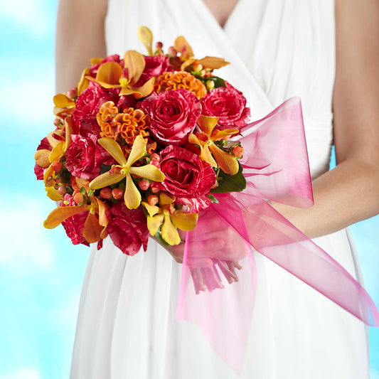 Brilliant Shades of Love Bouquet – BELLE FLEURS & DESSINS, Lexington KY