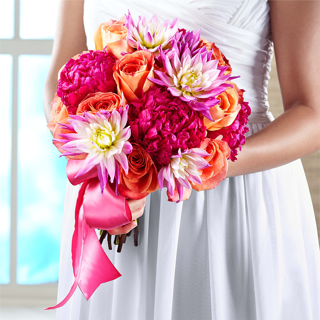 New Love Bouquet – BELLE FLEURS & DESSINS, Lexington KY