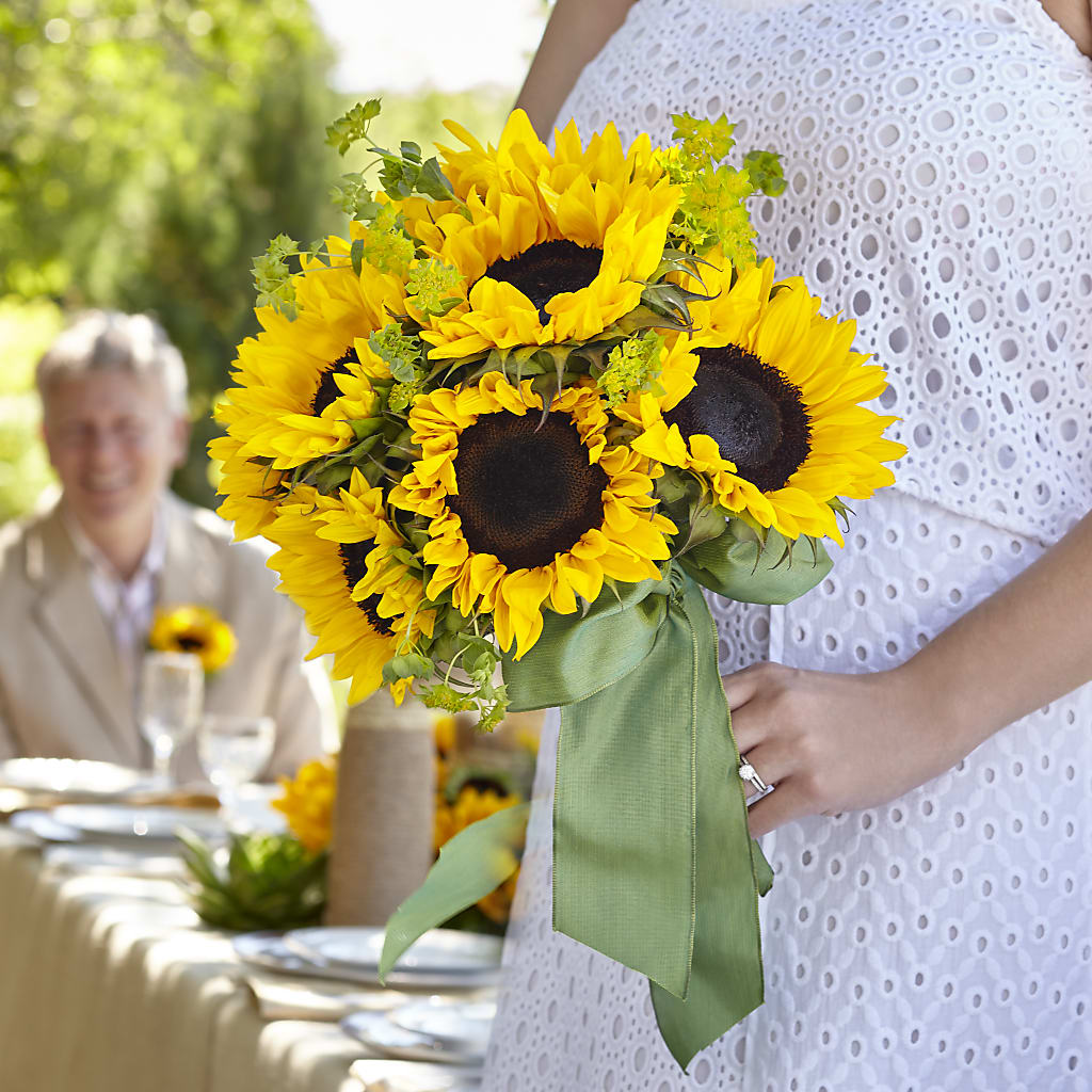 Free Spirit Bouquet – BELLE FLEURS & DESSINS, Lexington KY