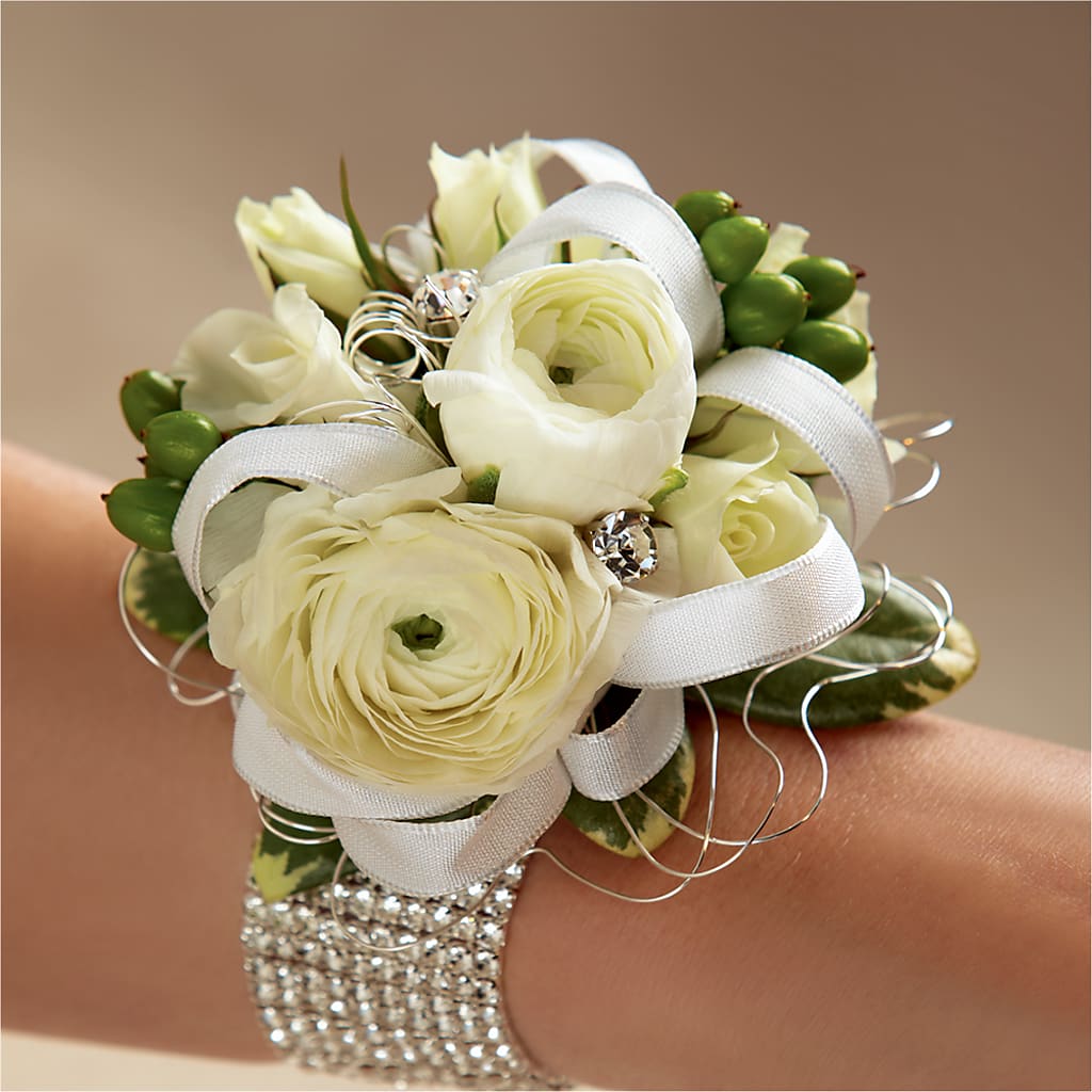 White Wedding Corsage – BELLE FLEURS & DESSINS, Lexington KY